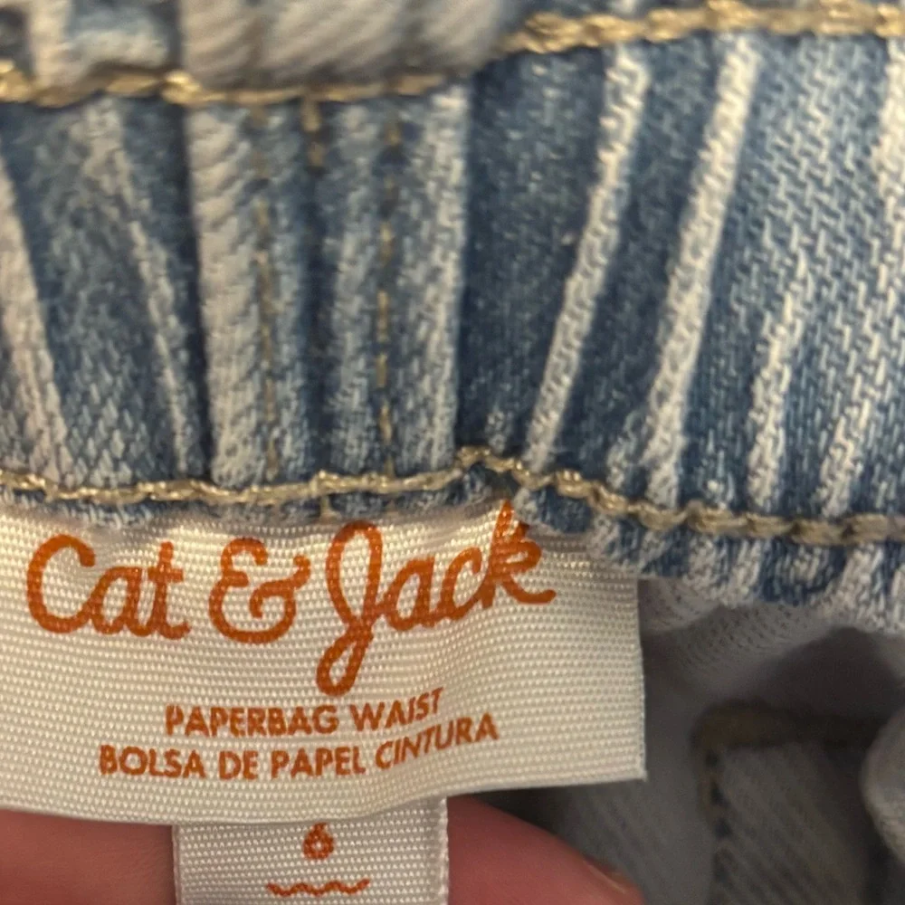Cat & Jack Light Blue Kids Jeans - Picture 4 of 4